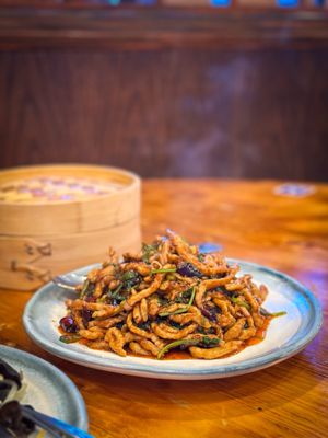 Ji Rong Peking Duck by null