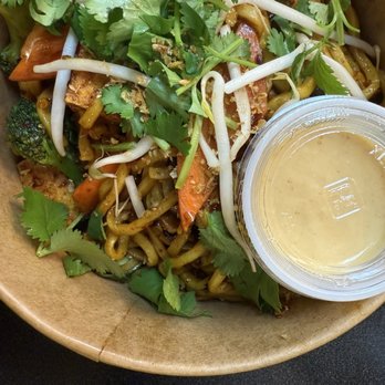 Bee Banh Mi - Tofu Stir Fry Noodles - Vietnamese Near Me - Cary, North Carolina Bee Banh Mi - Tofu Stir Fry Noodles - Vietnamese Near Me - Cary, North Carolina