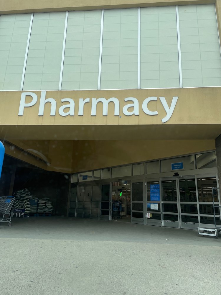 WALMART 11 Reviews 650 Main Ave, Norwalk, Connecticut Grocery