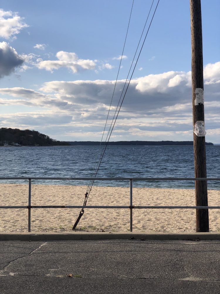 CENTERPORT BEACH 30 Photos 236 Little Neck Rd, Centerport, New York