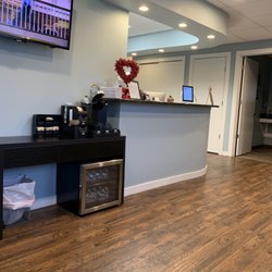 Elite Orthodontics - Always beautiful front reception desk