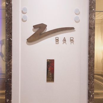 Z Bar - Elevator Entry to Z Bar - Lounges Near Me - Chicago, Illinois