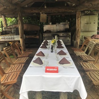 O'o Farms - Dining area - Food Tours Near Me - Kula, Hawaii