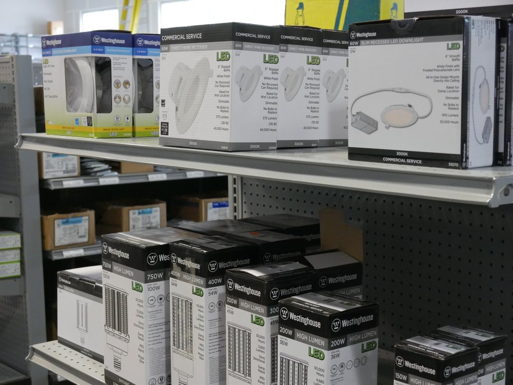 Slide of Wiseway Plumbing Electrical & Lighting Supply