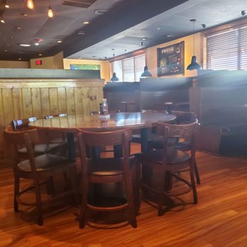 Outback Steakhouse - Steakhouses Near Me - Surprise, Arizona