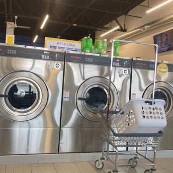 Laundromax - Huge wash machines - Laundromat Near Me - Kenosha, Wisconsin