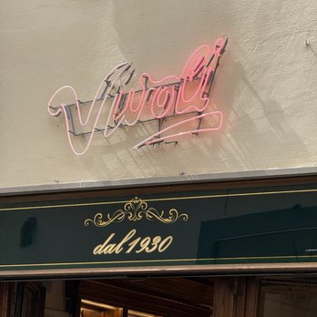 Vivoli - Ice Cream & Frozen Yogurt Near Me - Florence, FI