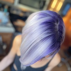 Blush Hair Lounge