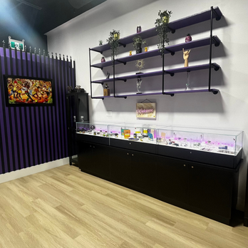 Purple Pineapple Cannabis - Cannabis Dispensaries Near Me - Toronto, Ontario Purple Pineapple Cannabis - Cannabis Dispensaries Near Me - Toronto, Ontario