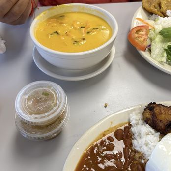 La Fogata - Cazuela de Mariscos - Colombian Near Me - Houston, Texas La Fogata - Cazuela de Mariscos - Colombian Near Me - Houston, Texas