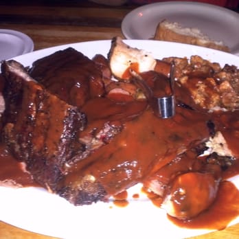 The County Line - All you can eat plate. - Barbeque Near Me - San Antonio, Texas