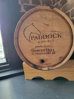 Paddock & Whisky by null