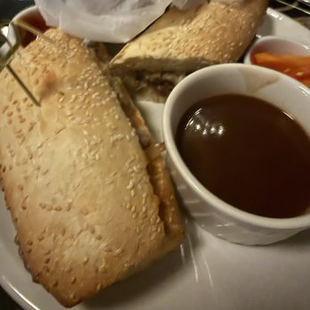 Carbones - Italian Near Me - Hartford, Connecticut