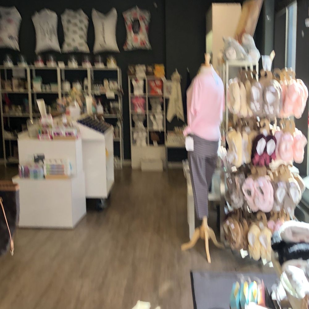Bath Junkie - View of store - Cosmetics & Beauty Supply Near Me - Carmel, Indiana Bath Junkie - View of store - Cosmetics & Beauty Supply Near Me - Carmel, Indiana