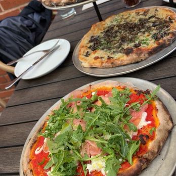 Pizzeria Da Gloria - Stracciatella pizza, Mushroom pizza and Salami Banana Pizza - Pizza Near Me - St. Louis, Missouri