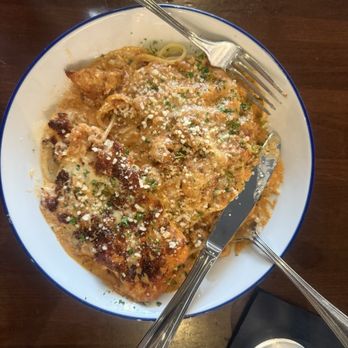 La Lanterna - Chicken Petto Di Pollo Alla Parmigiana "La Lanterna" - Pizza Near Me - Detroit, Michigan