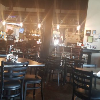 Vintage Pizzeria - Inside bar and dining area. - Pizza Near Me - Chamblee, Georgia Vintage Pizzeria - Inside bar and dining area. - Pizza Near Me - Chamblee, Georgia