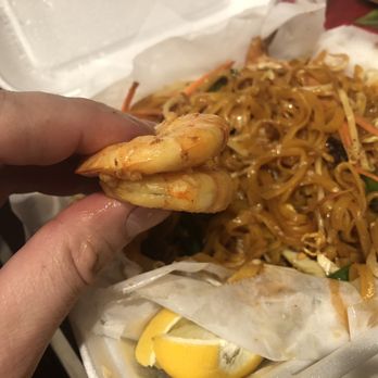 Thai Palms Restaurant - Pad thai Shrimp not cleaned/de veined - Thai Near Me - Desert Hot Springs, California Thai Palms Restaurant - Pad thai Shrimp not cleaned/de veined - Thai Near Me - Desert Hot Springs, California