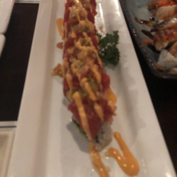 Shiki Sushi - Bentley Roll - Sushi Bars Near Me - Studio City, California
