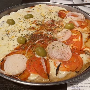 Banchero - Half Cheese & Half Napolitana Pizza - Pizza Near Me - Miami Beach, Florida