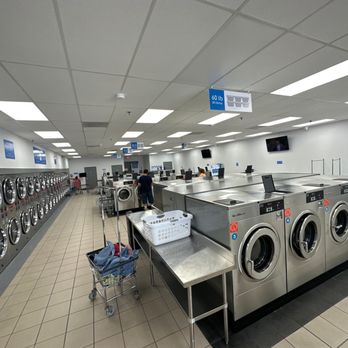 LaundrOclean - Laundry Services Near Me - Largo, Florida LaundrOclean - Laundry Services Near Me - Largo, Florida