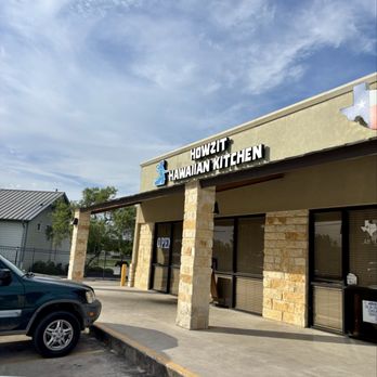 Howzit Hawaiian Kitchen - Outside - Hawaiian Near Me - Schertz, Texas Howzit Hawaiian Kitchen - Outside - Hawaiian Near Me - Schertz, Texas