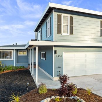 Green Construction Builders - After - Front Yard - Landscaping Near Me