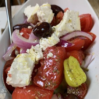 Telly's Taverna - Greek salad - Greek Near Me - Astoria, New York Telly's Taverna - Greek salad - Greek Near Me - Astoria, New York