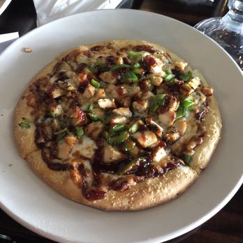 Van Born Tavern & Grill - BBQ Chicken pizza - American Near Me - Dearborn Heights, Michigan Van Born Tavern & Grill - BBQ Chicken pizza - American Near Me - Dearborn Heights, Michigan