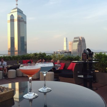Ce La Vi - Lounges Near Me - Hong Kong, HK Ce La Vi - Lounges Near Me - Hong Kong, HK
