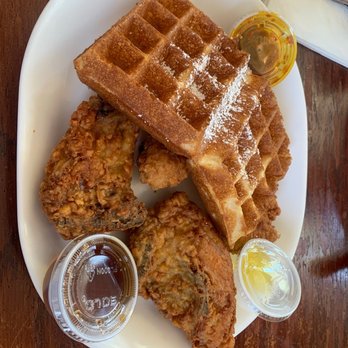 Hungry Fox - Best Chicken and Waffle Breakfast - Breakfast & Brunch Near Me - North Hollywood, California Hungry Fox - Best Chicken and Waffle Breakfast - Breakfast & Brunch Near Me - North Hollywood, California