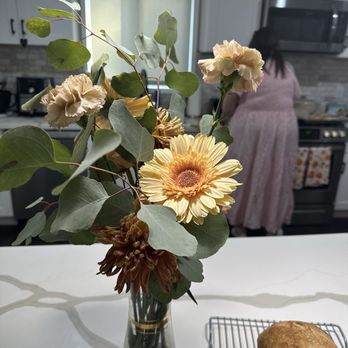 Olive + Fig Design Co - A week later - Floral Designers Near Me Olive + Fig Design Co - A week later - Floral Designers Near Me