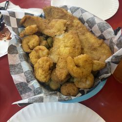 Bubba’s Shrimp Shack Tappahannock - Large fried Fish platter with fried shrimp,okra and hush puppies.