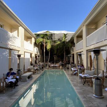 Cara Hotel - Views - Hotels Near Me - Los Angeles, California