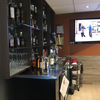 Escape Lounges - Bar area - Airport Lounges Near Me - Greer, South Carolina Escape Lounges - Bar area - Airport Lounges Near Me - Greer, South Carolina