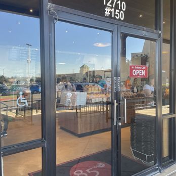 85°C Bakery Cafe-San Antonio - Bakeries Near Me - San Antonio, Texas 85°C Bakery Cafe-San Antonio - Bakeries Near Me - San Antonio, Texas