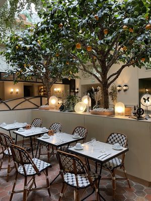 Hôtel & Spa Royal Madeleine by null