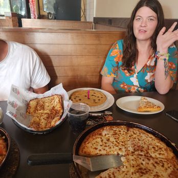 Pizza Hut - Pizza Near Me - Irvine, California Pizza Hut - Pizza Near Me - Irvine, California