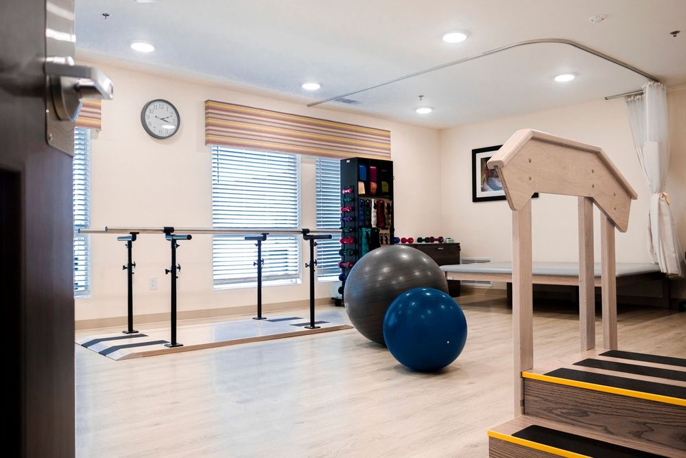 MISSION RIDGE REHABILITATION NURSING 15 Photos 401 Swift St