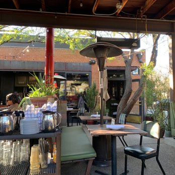 Windsor - Outdoor patio - New American Near Me - Phoenix, Arizona Windsor - Outdoor patio - New American Near Me - Phoenix, Arizona