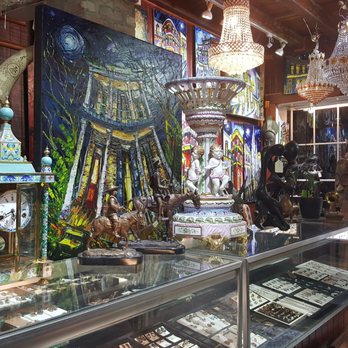 Naghi's - Jewelry Near Me - New Orleans, Louisiana