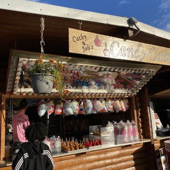 Alaska State Fair - Cathy & Jolie Candy Cabin - Festivals Near Me - Palmer, Alaska