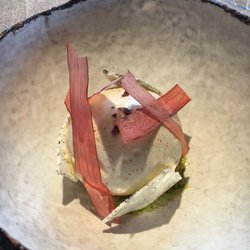 Bootshaus im Hotel Das Traunsee - Rhabarberkuchen (ich liebe österreichische Desserts)