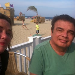 Surfrider Beach Club - Surfrider 24 years !  Owned by the Best Family :)