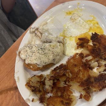 Louis No 3 - Daughter loved the chicken fried chicken. Very good gravy and great pounded thin chicken breast - Breakfast & Brunch Near Me - Lakewood, Colorado