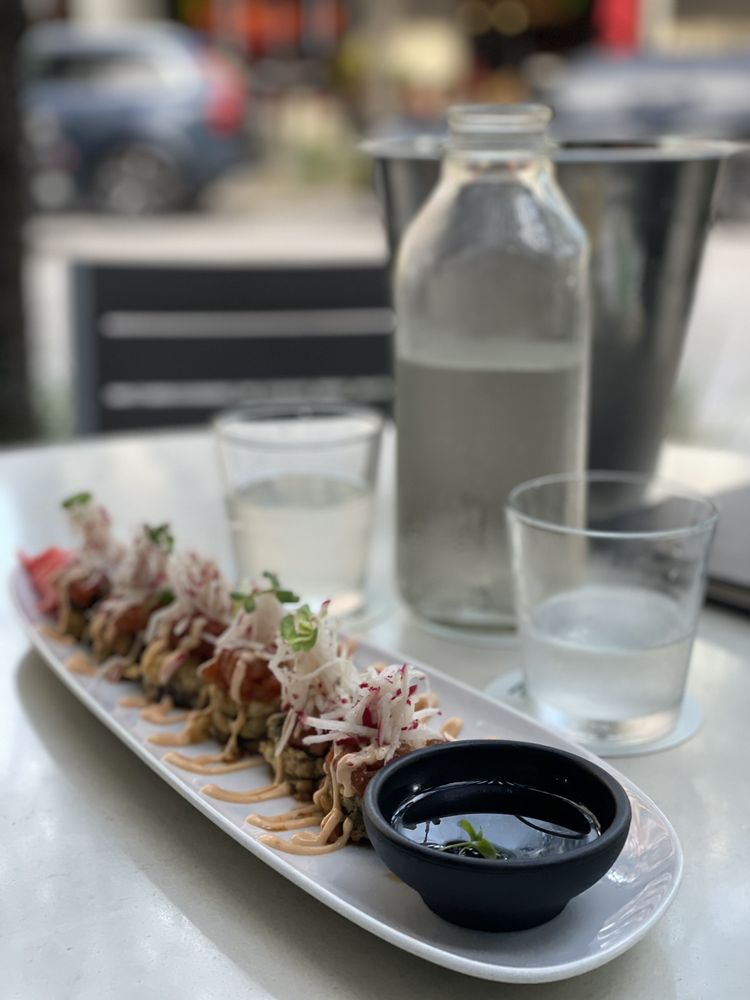 MOXIES 685 Photos & 372 Reviews 900 S Miami Ave, Miami, FL Yelp