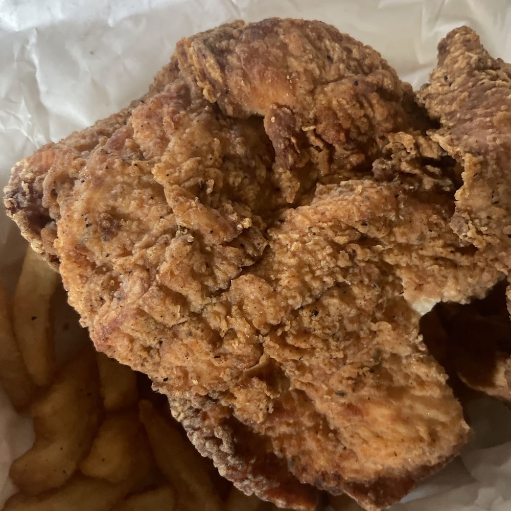 Cal's Fried Chicken & Burgers - So called chicken strips - Burgers Near Me - Berkeley, California Cal's Fried Chicken & Burgers - So called chicken strips - Burgers Near Me - Berkeley, California