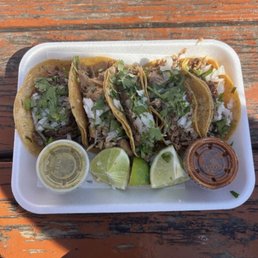 Suadero and carnitas