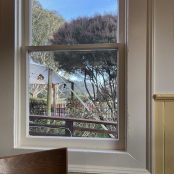 Mendocino Cafe - Cafes Near Me - Mendocino, California