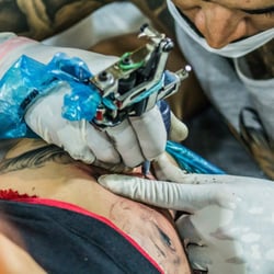 Galeria Art Tattoo - Brew tatuando